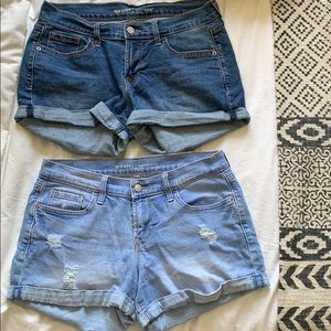 Old Navy Boyfriend Denim Shorts Size 4 (2)